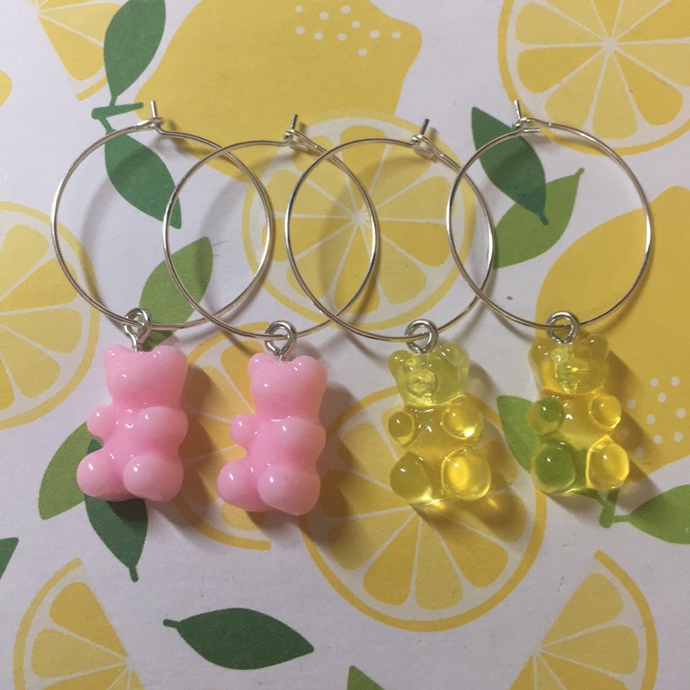 🍊 NWT Gummy Bear Silver Hoop Earrings Set